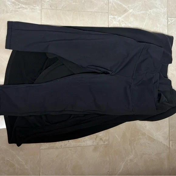Athleta Women's Black Purana Wrap size S & Athleta leggings size SP - Picture 6 of 9